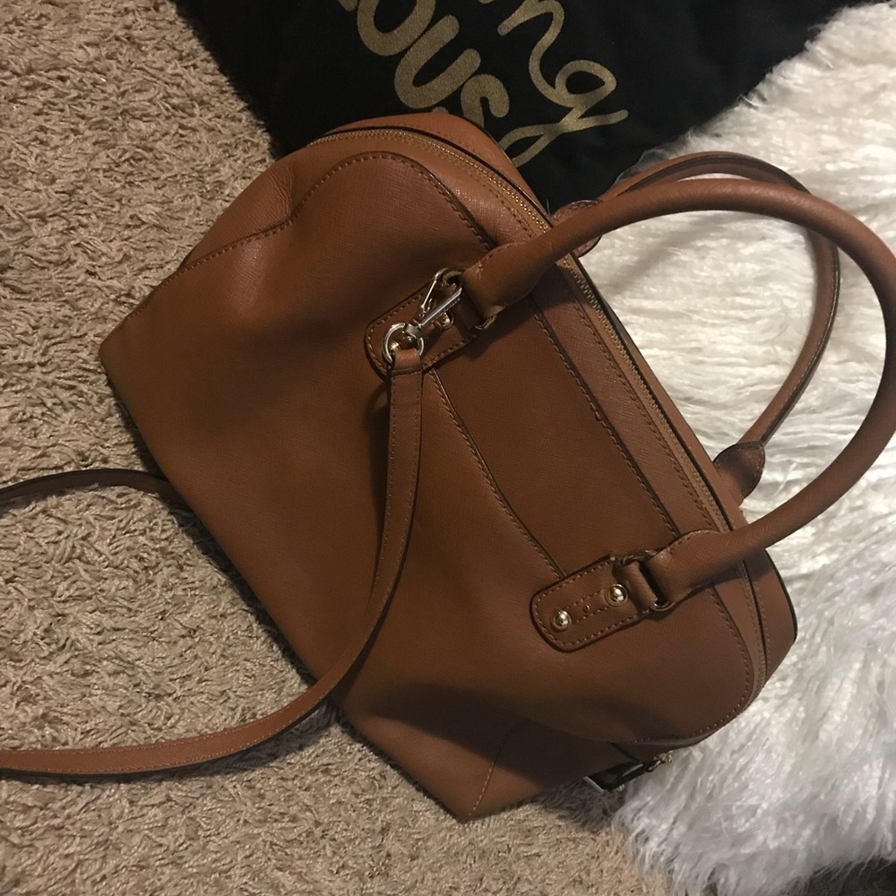 Michael Kors tan purse - Picture 4 of 4